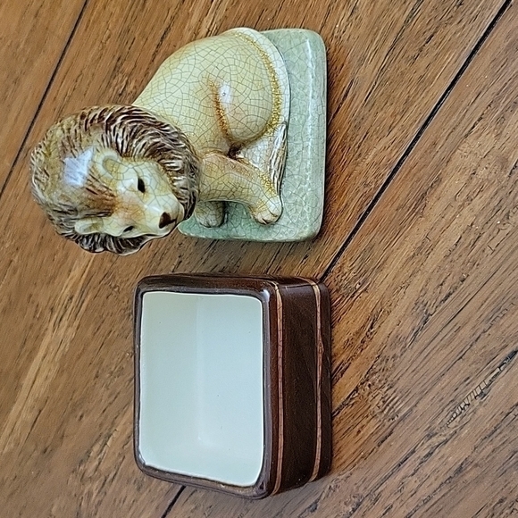 Vtg, Takihashi San Francisco, Lion Trinket Box, Crazed Glazing, Magnificent. - Picture 2 of 9